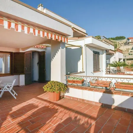 Casa La Piazzetta Apartment *